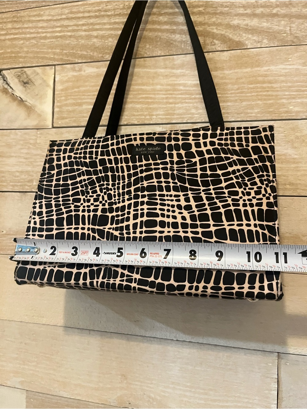 kate spade New York Black & Cream Patterned Tote Bag-Vintage Classic - Picture 12 of 14
